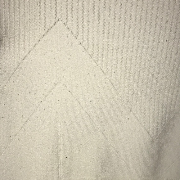 🤑Form-fitting Sweater with Design - Picture 4 of 5